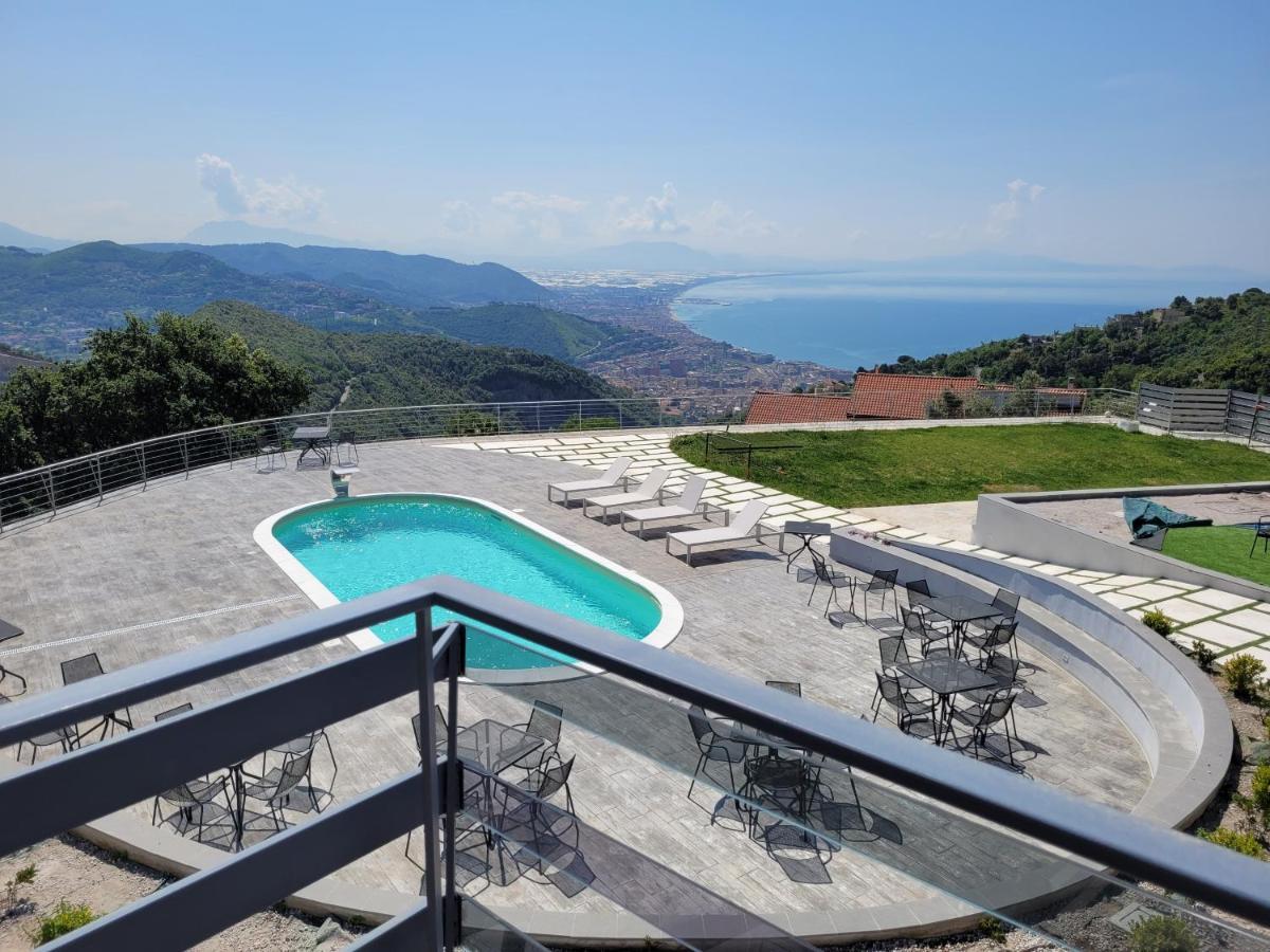 Tenuta Croce Appartamento Karol-Piscina-Vista Mare Salerno Eksteriør billede